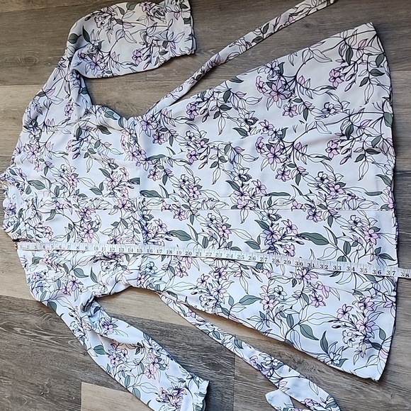 Floral  Dress in White and Purple - Picture 8 of 16